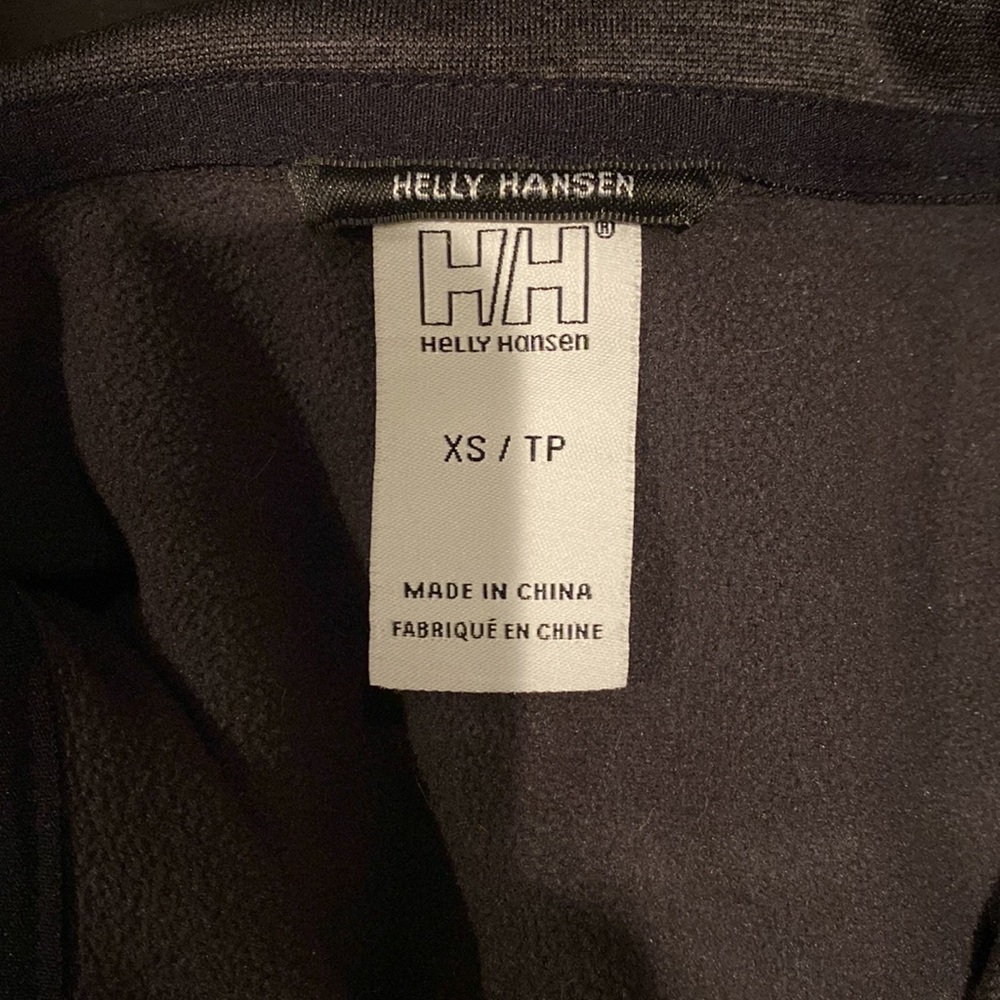 Nwot Helly Hansen Lightweight Jacket - image 3